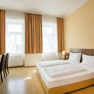 Hahn Hotel